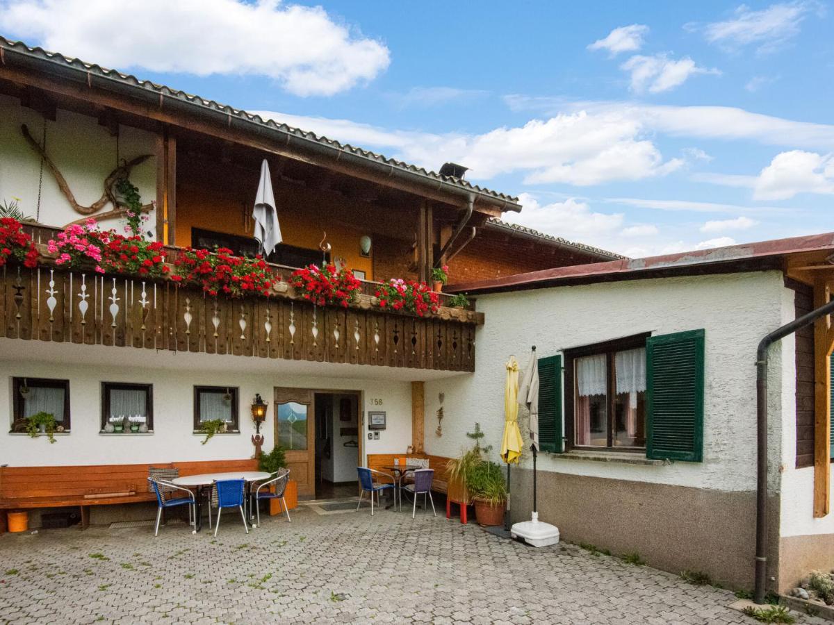 Vintage Holiday Home In Vorarlberg Near Ski Area Schwarzenberg im Bregenzerwald Exterior photo
