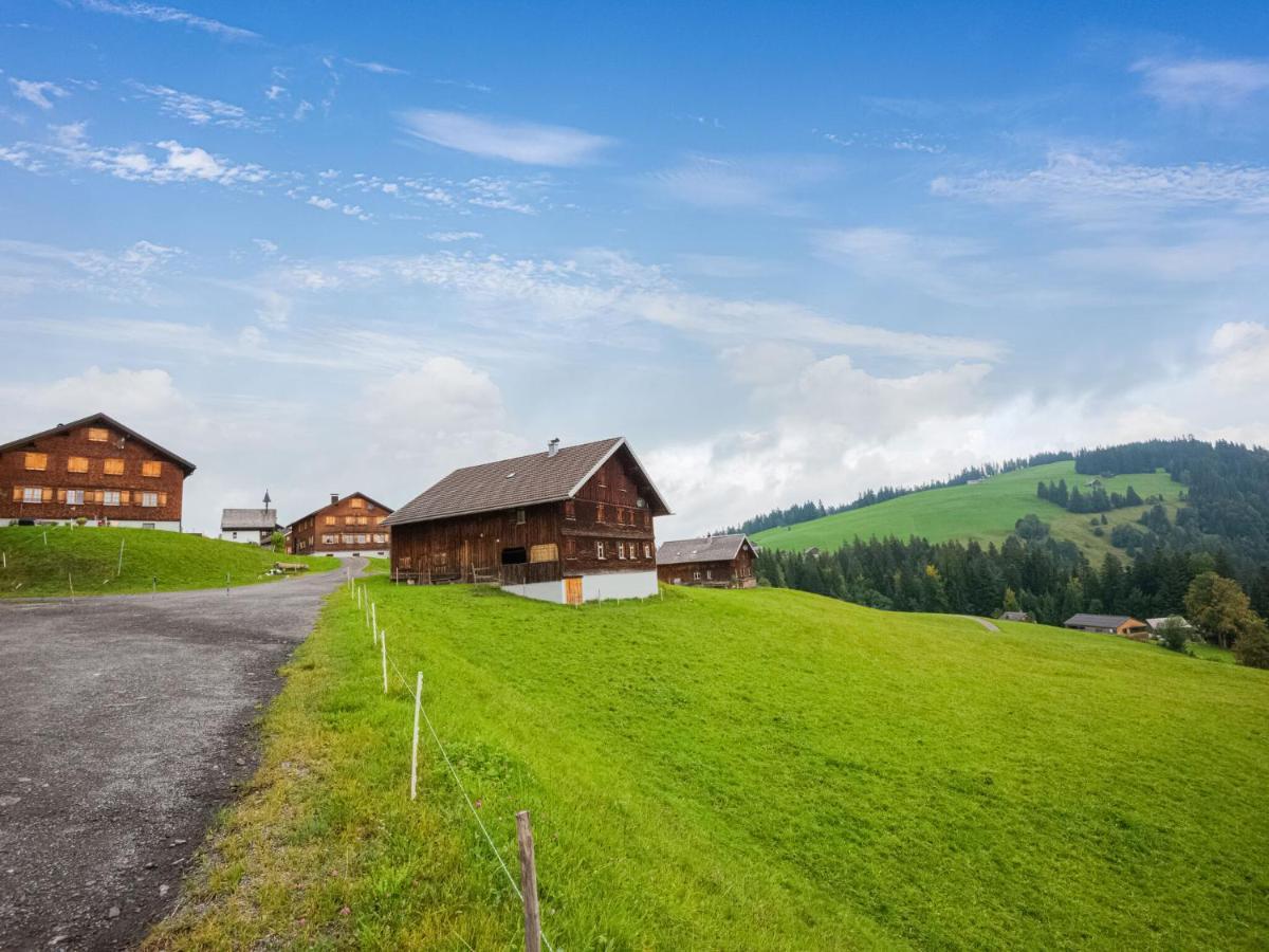 Vintage Holiday Home In Vorarlberg Near Ski Area Schwarzenberg im Bregenzerwald Exterior photo